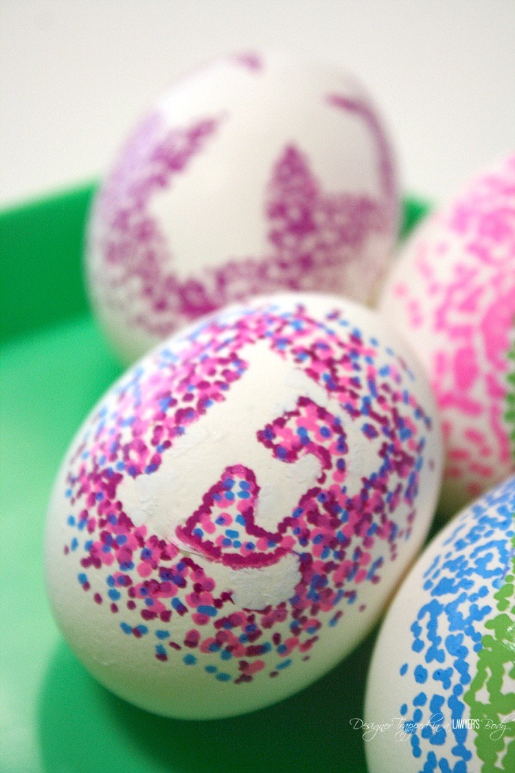 Easy Dotted Sharpie Eggs