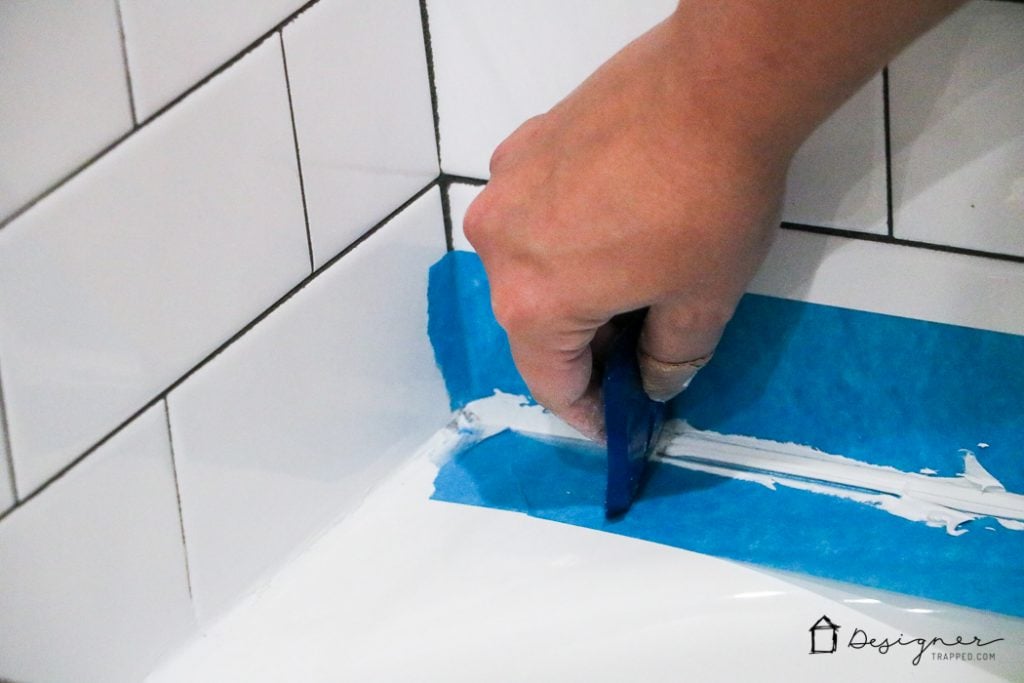 How To Caulk A Bathtub Cautionary Tale Designer Trapped These Instructions For How To Caulk A Bathtub Are Super Easy Follow And Will Give