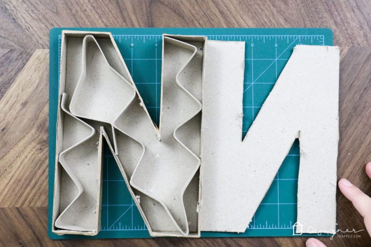 Diy Paper Mache Letters With A Twist Designer Trapped In Love These Paper Mache Letters Awesome Diy Wall Decor Walldecor Papermache